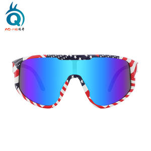 Lunettes de soleil polarisées Xq-H2 pour le cyclisme, motif drapeau américain, légères, coupe-vent, anti-poussière, pour sports de plein air - Product Image 2