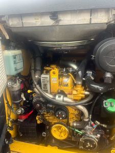 Chargeuse compacte d'occasion Caterpillar 246D CAT 246D, moteur d'origine, consommation de carburant, certifiée CE - Product Image 5