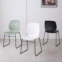 Chaise de salle à manger la plus vendue, en plastique, pour extérieur, luxe, hôtel, jardin, petit-déjeuner, hôtel de charme