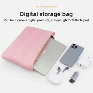 Pochette cosmétique en néoprène personnalisée 2026 avec logo, fermeture éclair, rangement pour brillant à lèvres et téléphone, rembourrage en coton et ruban - Product Image 4