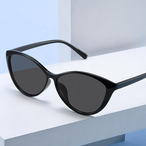 Nouvelles lunettes de soleil rétro anti-lumière bleue UV400 unisexes, monture plate œil-de-chat haut de gamme - Product Image 2