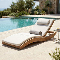 Chaise longue de plage moderne en teck en forme de S, résistante aux intempéries, pour piscine, usage intensif pour les centres de villégiature