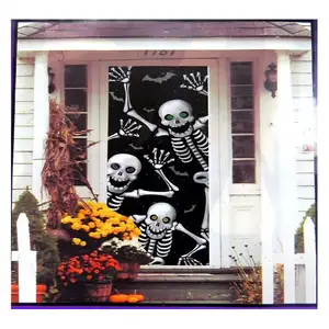 Bantu kami dekorasi hantu halloween penutup pintu berdarah untuk dekorasi