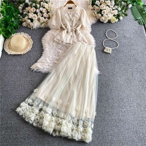 Vestido de lujo ligero francés con encaje y lentejuelas, top sin mangas con cuello en V, falda maxi de gasa con flores 3D y bordados, corte en A, cintura natural - Product Image 3