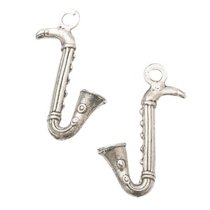 Ciondolo a forma di sassofono curvo in lega di zinco bronzo antico per collana ricordo per musicisti jazz - Product Image 3