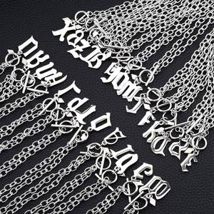 Nuevo Collar con Colgante de Letra A-Z de Diseño Simple y Lujoso, Plateado, Unisex, de Acero de Titanio, Joyería al por Mayor - Product Image 2