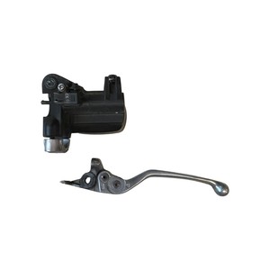 Pompa Freno Anteriore Destra Usata per Yamaha TMAX 530 2015-2016 con Leva Compatibile 4B52580A2000 - Product Image 1