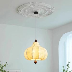 Lustre en tissu de style rétro français pour chambre à coucher, motif médiéval, lampe principale en bois massif LED pour restaurant, bar, chambre, couleur châtaigne - Product Image 3