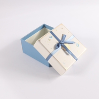 Boîte cadeau en papier personnalisée avec couvercle et base en ruban pour l'emballage des bougies, boîte d'emballage en carton recyclable