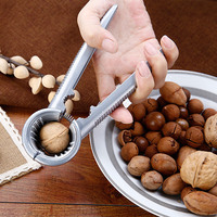 Casse-noix rapide en acier inoxydable Outils de cuisine Pince à châtaigne Pince à noix Ouvre-casse-noix Casse-noix en métal