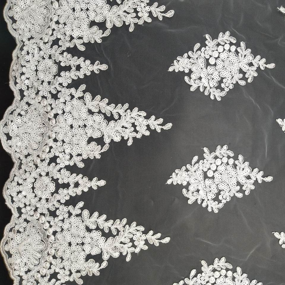 Wholesale Telas Encaje Elegant Lace Fabric for Dressmaking
