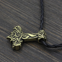 Vente chaude Nordique Viking Collier Bijoux Dominateur Gravé Totem Thor Marteau Pendentif Colliers pour Hommes