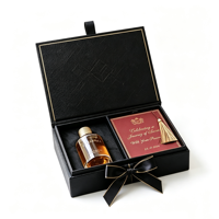 Boîte cadeau de luxe personnalisée en velours bordeaux imperméable haut de gamme avec invitation en feuille d'or et ruban pour kit VIP PR