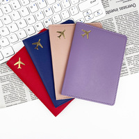 Porte-passeport personnalisé en cuir PU Zonyin avec motif avion en feuille d'or, étui de voyage unisexe multicolore