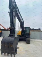 Excavatrice sur chenilles hydraulique Volvo EC220D d'occasion, machine de construction, excavatrice à bas prix