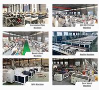 Máquina formadora de paneles de PVC al mejor precio/techo de techo/máquina de fabricación de láminas de pared de plástico línea de producción