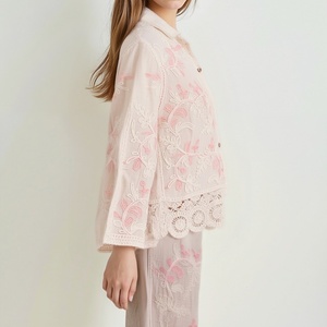 Fabrika Satışı <span class=keywords><strong>2026</strong></span> Yaz Kadın Nakışlı Gazlı Bluz Yüksek Bel Düz Paça Pantolon Takımı Moda Günlük - Product Image 5