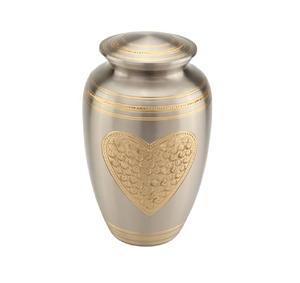 Corazón en relieve Cremación Cenizas Urna de latón Fabricante personalizado Mayorista venta directa de fábrica - Product Image 1