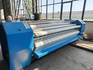 Planchadora de rodillos de alto rendimiento de 3m/3.3m <span class=keywords><strong>para</strong></span> lino <span class=keywords><strong>y</strong></span> ropa plana, eléctrica/a gas, comercial, OEM/ODM - Product Image 2