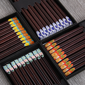Palillos de madera puntiagudos de estilo japonés, palillos de madera creativos, palillos personalizados con forma de uña, para uso en hoteles y en el hogar. - Product Image 2