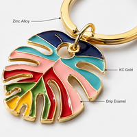 Monstera-Blatt Schlüsselanhänger aus Zinklegierung mit Emaille, Goldener Schlüsselring, Taschenanhänger, Tropischer Blattanhänger, Geschenk für Frauen und Männer, Auto- und Handtaschen-Deko
