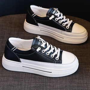 Baskets blanches en cuir véritable pour femme, nouvelle collection 2026, respirantes, avec bande élastique, toutes saisons, légères, à semelle plate et confortables - Product Image 2
