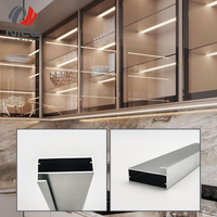 Profils en aluminium anodisé sur mesure série 6000, cadre de porte de cuisine série 6000, découpe décorative en aluminium