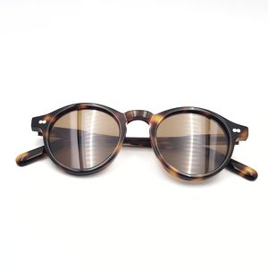 Vente en gros UV400 Lunettes de soleil rétro à monture en plastique de haute qualité pour hommes et femmes Confortables pour un usage décontracté - Product Image 6