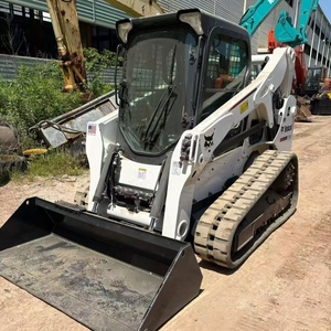 Chargeuse compacte sur chenilles Bobcat T650 d'occasion, très demandée, avec moteur d'origine, pour travaux de terrassement sur chantier - Product Image 6