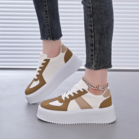 Chaussures de conception patchwork en gros, chaussures pour femmes au design unique, respirantes, chaussures de luxe pour le campus, baskets décontractées portables