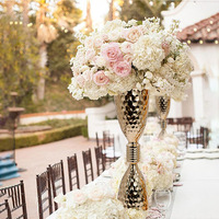 Nouveau design Trompette à double tête Vase en or Centres de table pour mariage et décoration de table à la maison Centres de table en or métallique
