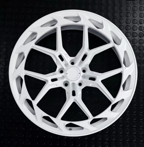 Rines de Aleación Forjados Nuevos al por Mayor, 5x114.3/130/120 6x139.7, Diseño Cóncavo Plateado, Compatibilidad Universal para Mercedes, Camionetas y Jeeps - Product Image 2