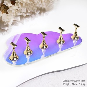 ZHI JIA Aurora - Soporte Magnético Acrílico Iridiscente 3D para Uñas, Diseño Profesional, Forma de Nube con Ondas de Agua, Color Dorado - Product Image 4