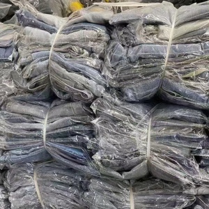 Venta al por mayor de jeans nuevos de moda para mujer, lavados, surtidos, económicos, con descuento, de estilo y color aleatorios, para África y Sudeste Asiático. - Product Image 3