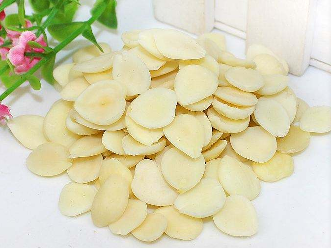 amygdalin 98% Bitter apricot kernel  Vitamin B17 Capsule bitter almond seed extract