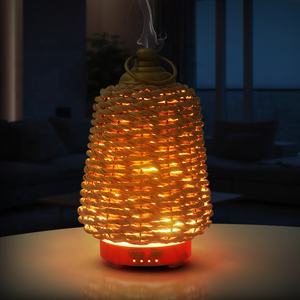 Diffusore di Aromi Ultrasonico Personalizzato, <span class=keywords><strong>Umidificatore</strong></span> <span class=keywords><strong>per</strong></span> Oli Essenziali, Diffusore di <span class=keywords><strong>Fragranze</strong></span> <span class=keywords><strong>per</strong></span> Decorazione da Scrivania - Product Image 2