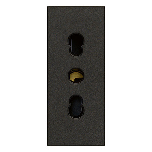 เต้ารับไฟฟ้าสีดำ 2P+T 16A P17/11 ขนาด 3.6x2.7x5.6 ซม. สำหรับใช้กับเต้ารับไฟฟ้า - Product Image 1