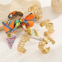 Bracelet jonc ouvert massif de luxe pour femme, plaqué or, motif feuille et fleur, en acier inoxydable, bijou raffiné pour soirée