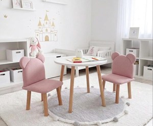 Meubles Montessori Table ronde en bois pour enfants et 2 chaises en velours pour enfants Table et chaise pour tout-petits en forme d'ours vert - Product Image 6