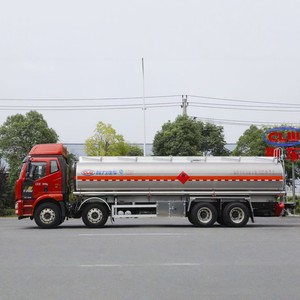 รถบรรทุกน้ำมัน FAW J6L 8x4 ขนาด 30000 ลิตร ถังอลูมิเนียมอัลลอยด์ 30CBM สำหรับขนส่งดีเซลและจ่ายน้ำมันเบนซิน - Product Image 6