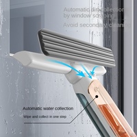 Brosse à vitres en microfibre avec manche en plastique double face pour le nettoyage des fenêtres en hauteur
