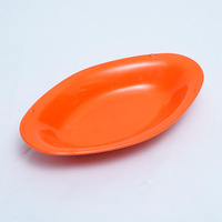 Plat à poisson en plastique PP résistant aux hautes températures, plat commercial anti-chute, durable, moderne et minimaliste pour l'hôtellerie et la restauration