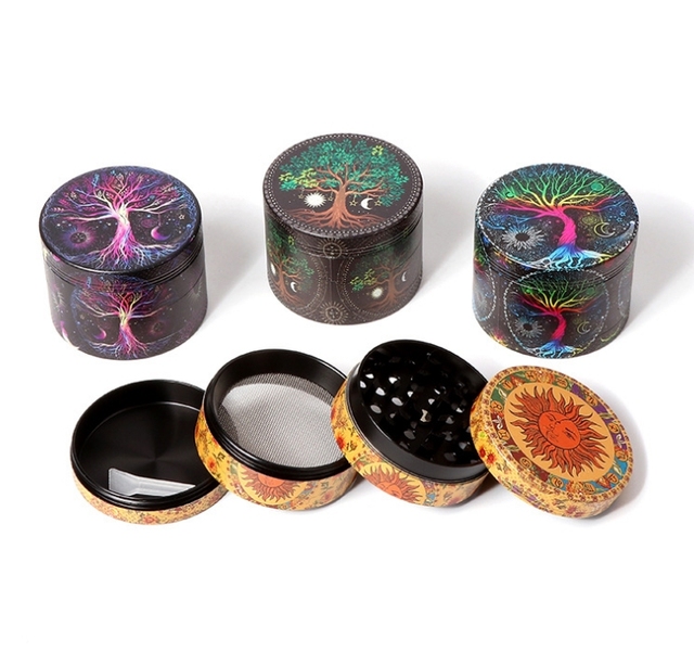 Wholesale Logo CUSTOMIZED Full Printing Smoking Accessories Metal 4 Layers Spice Crusher Herb Herbal Grinder