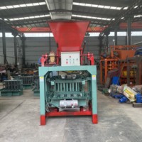 Machine automatique 4-35C pour la fabrication de blocs de béton et de briques creuses en ciment à partir de cendres volantes et de poussière de carrière au Kenya