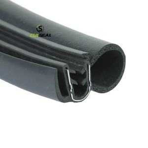 Vente en gros usine, sur mesure, joint d'étanchéité de porte de <span class=keywords><strong>voiture</strong></span> en caoutchouc EPDM extrudé avec armature en acier - Product Image 1