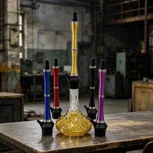 Ensemble de chicha en verre cristal avec tuyau côtelé pour fumer, idéal pour les bars, salons et fêtes - Product Image 3