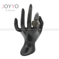 Bague signet carrée en acier inoxydable noir à motif vide pour homme, bijoux fantaisie