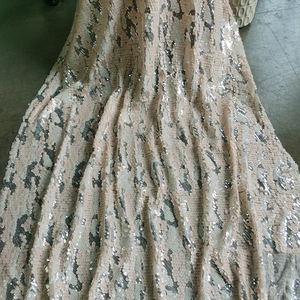 Tessuto in Pizzo con Paillettes a Due Tonalità di Lusso, Tessuto a Rete con Paillettes <span class=keywords><strong>Rosa</strong></span> e Argento Brillanti per Abiti da Sposa/Sfondi - Product Image 4