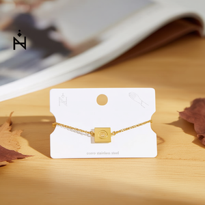 Bracelet à breloque lettre O en acier inoxydable 12x14cm plaqué or, bijoux de mode unisexe - Product Image 3