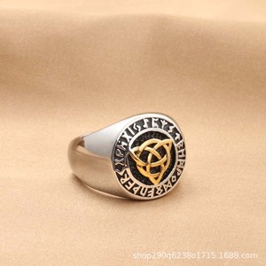 Yunnique VikingTotem Ring – bague rétro en acier inoxydable argenté pour hommes, bijoux de style punk, cadeau - Product Image 3